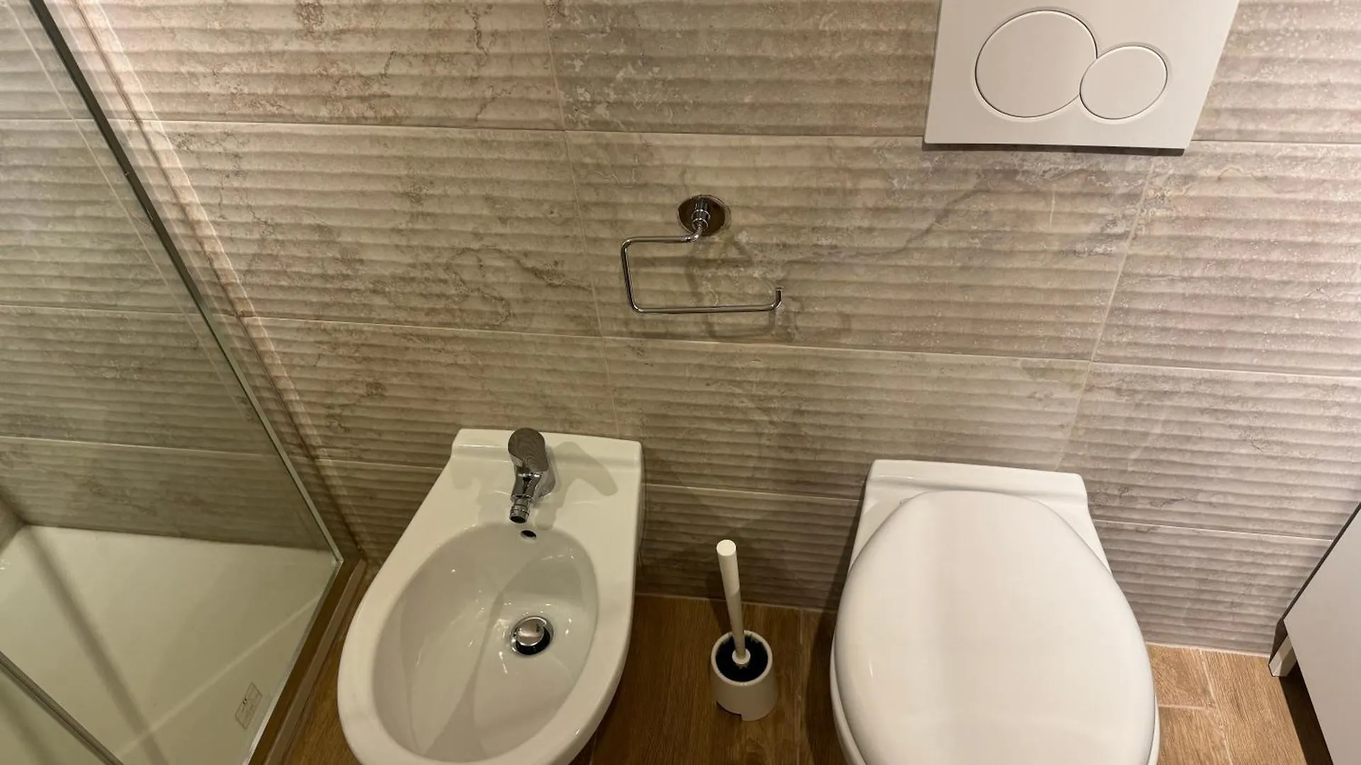 Bari Annette Room Italia